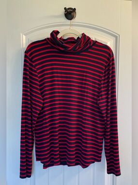 Super Soft Striped Navy and Red Long-Sleeve Turtleneck Top
